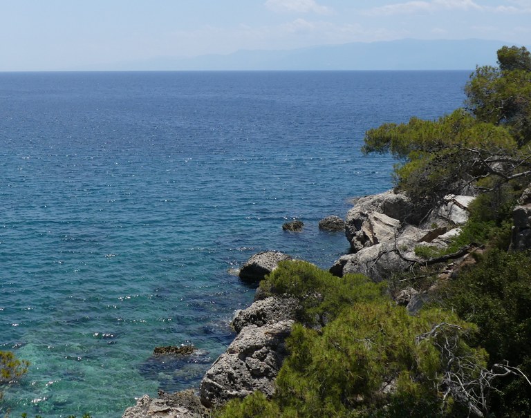 Küste bei Hydra Küste bei Hydra