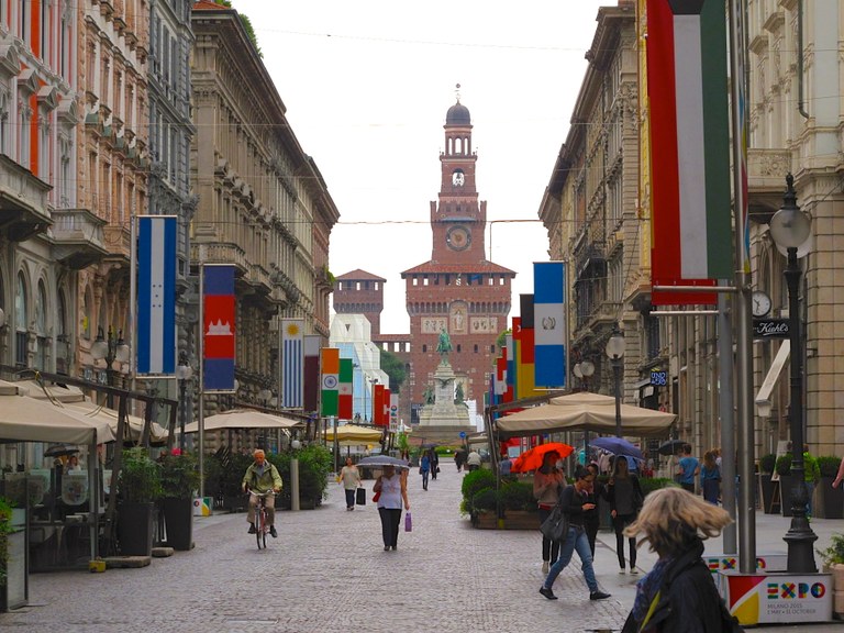 Milano, Via Dante e Castello Sforzesco