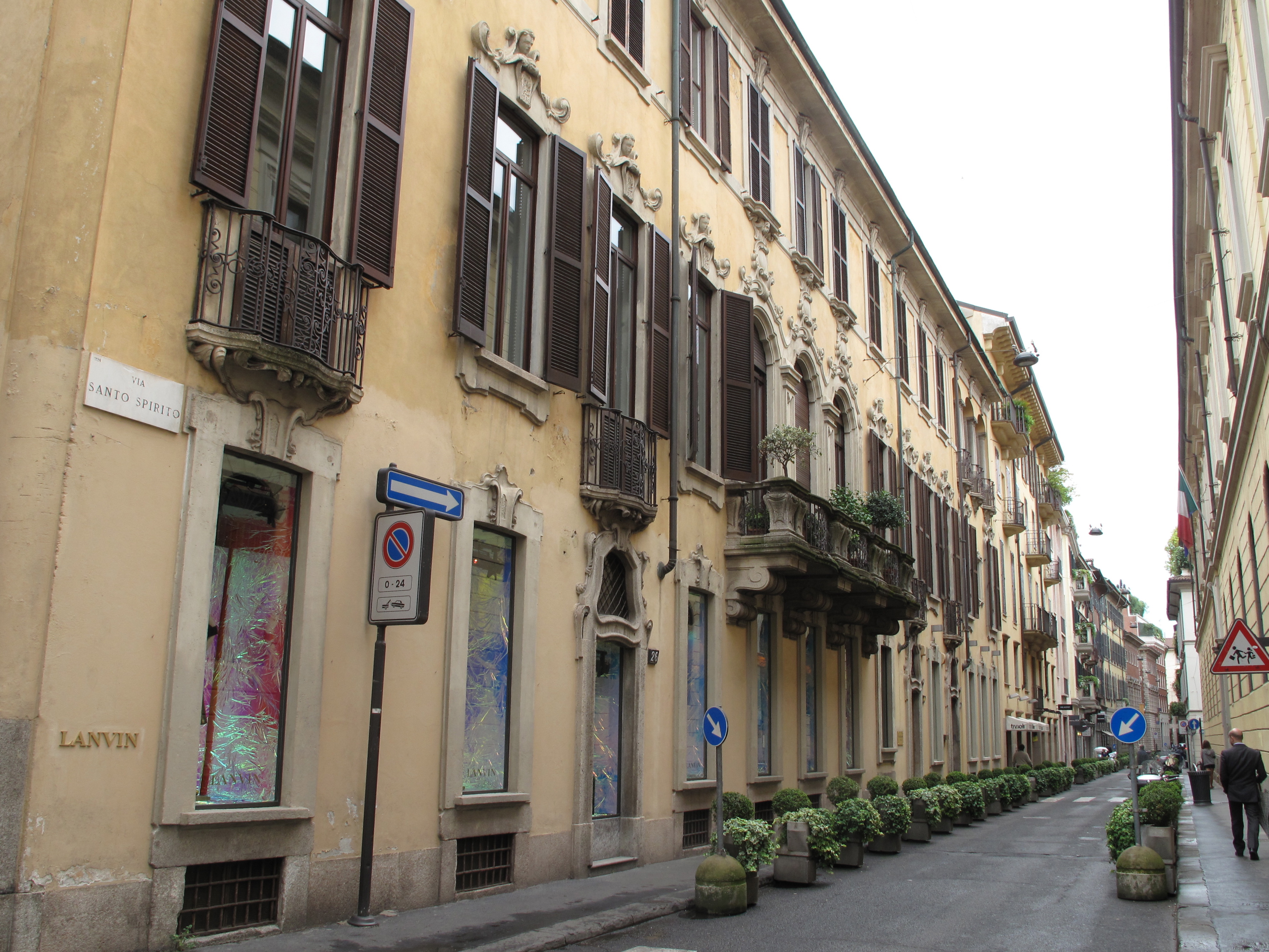 Milano, Via Santo Spirito