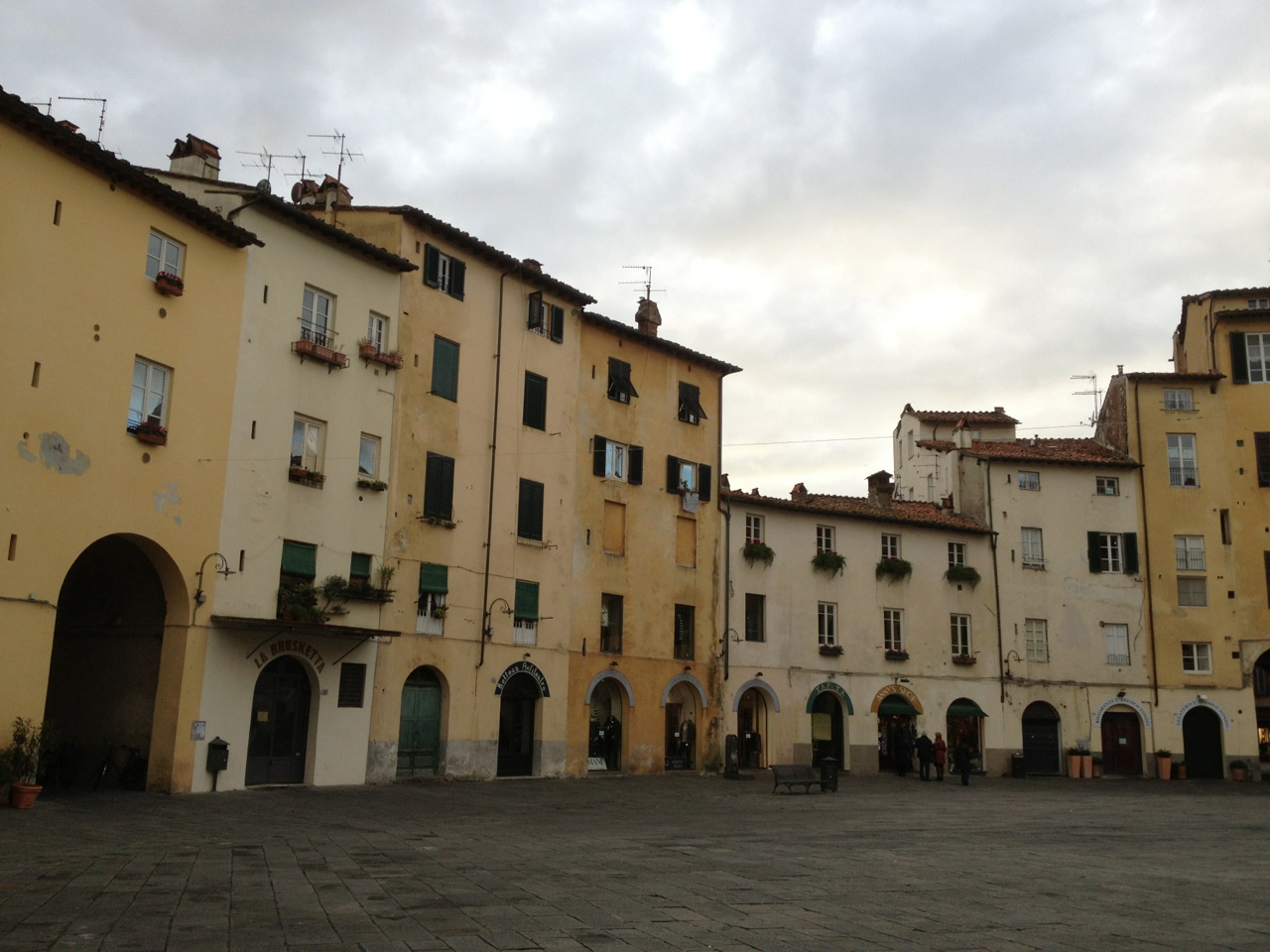 Piazza Anfiteatro