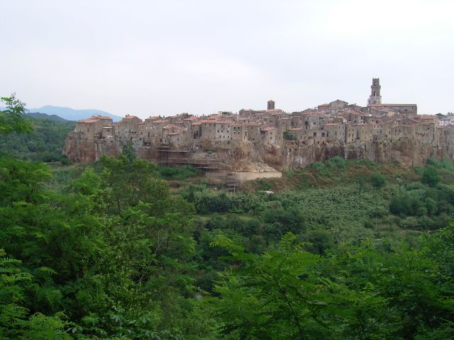 Pitigliano