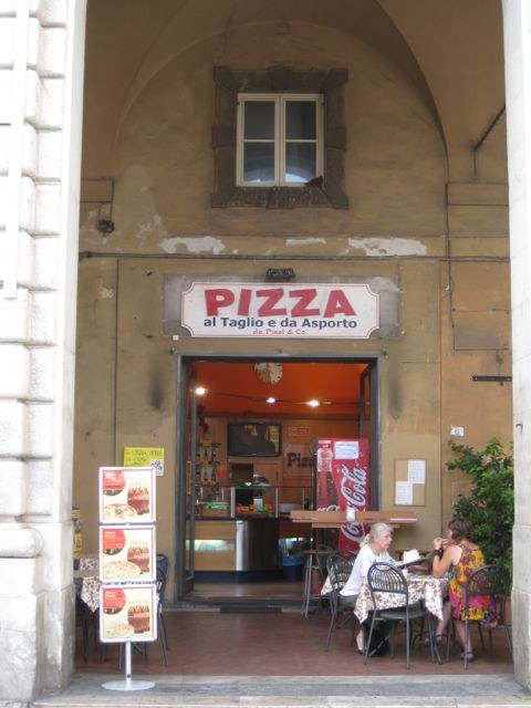 Pizzeria