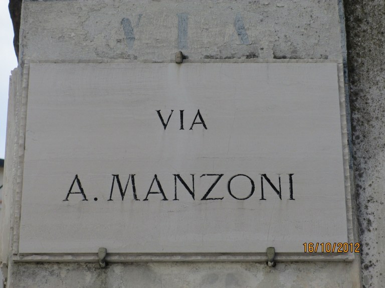 Via Manzoni