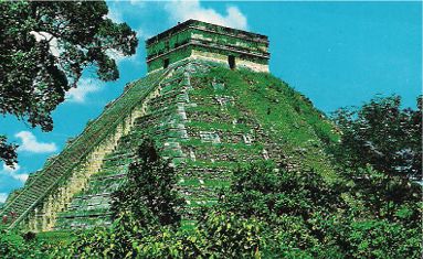 El castillo en Chichen Itza/México